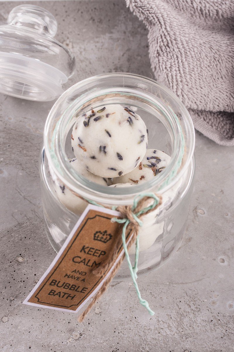 Bath balls in the jar