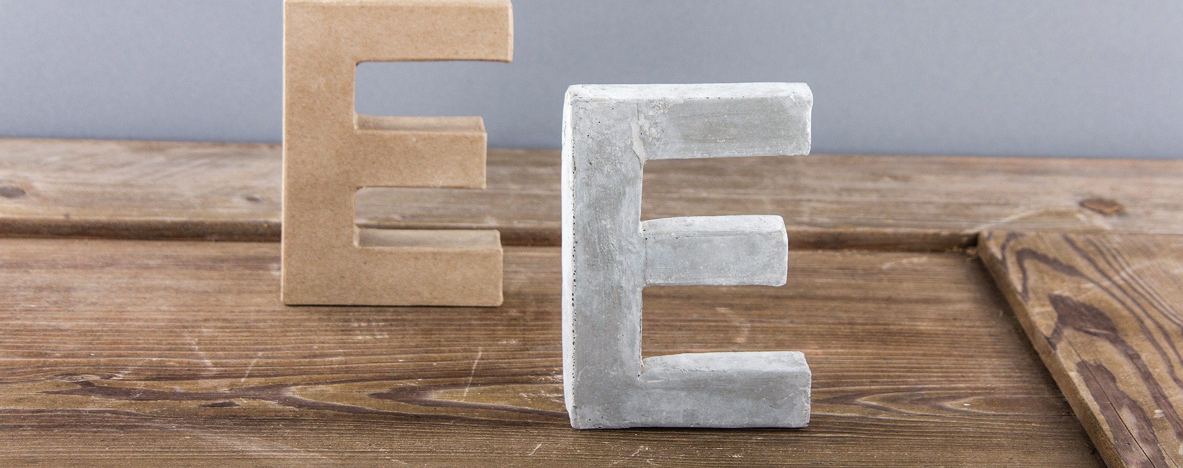 Letter „E“ out of concrete
