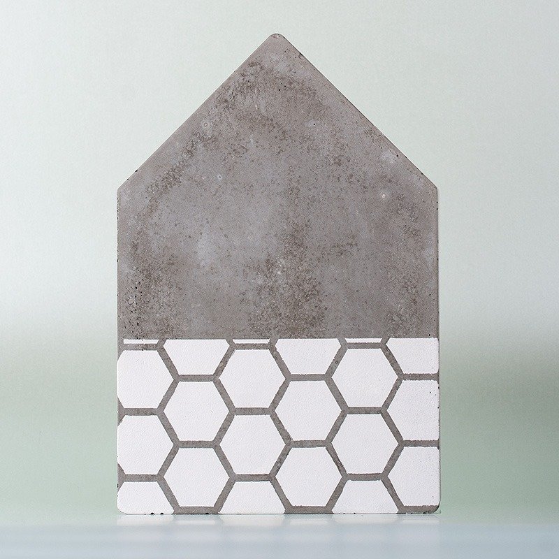Beton-Haus mit halber Wabe