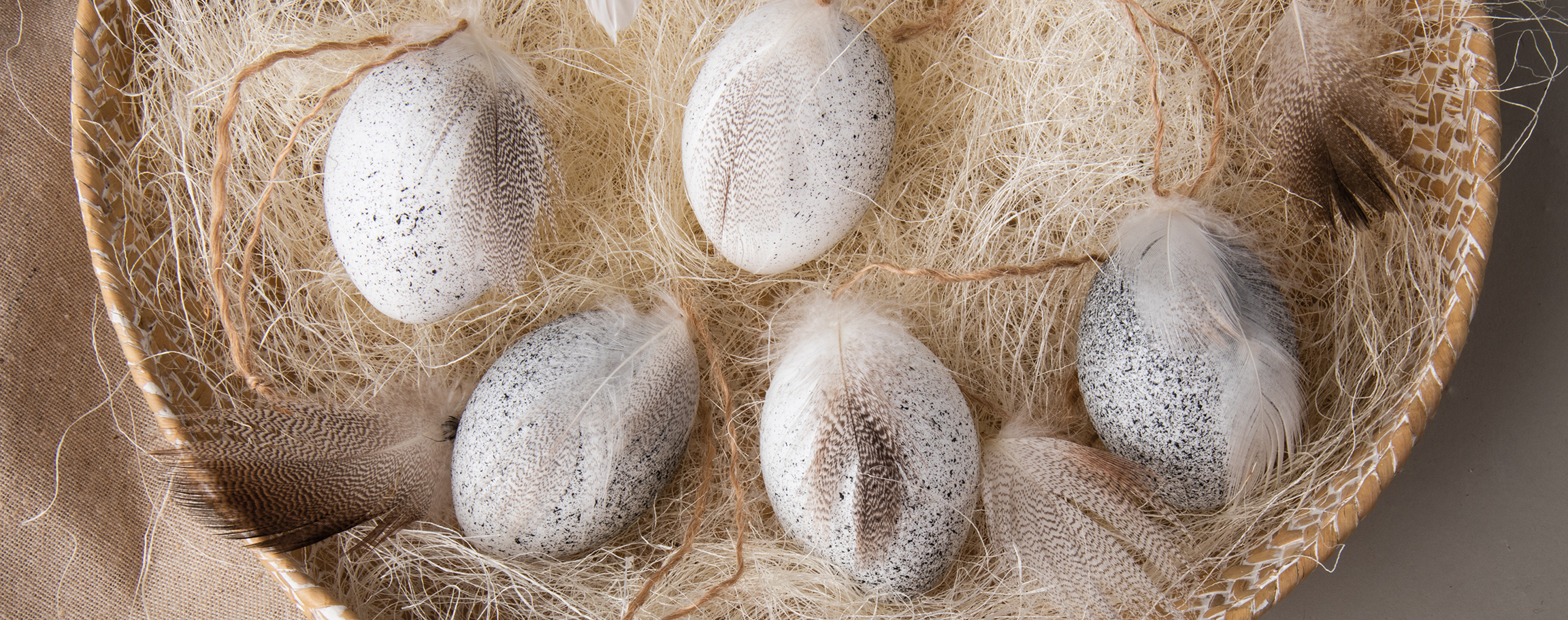 Decorative hanging eggs with granite effect spray