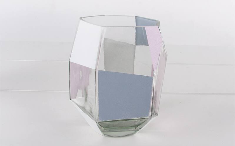 Glass vase with Chalky Finish