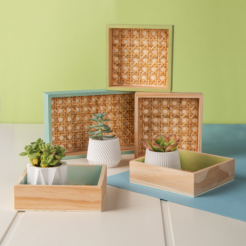 Holz Dekotabletts und Serviettenhalter mit Wiener-Geflecht