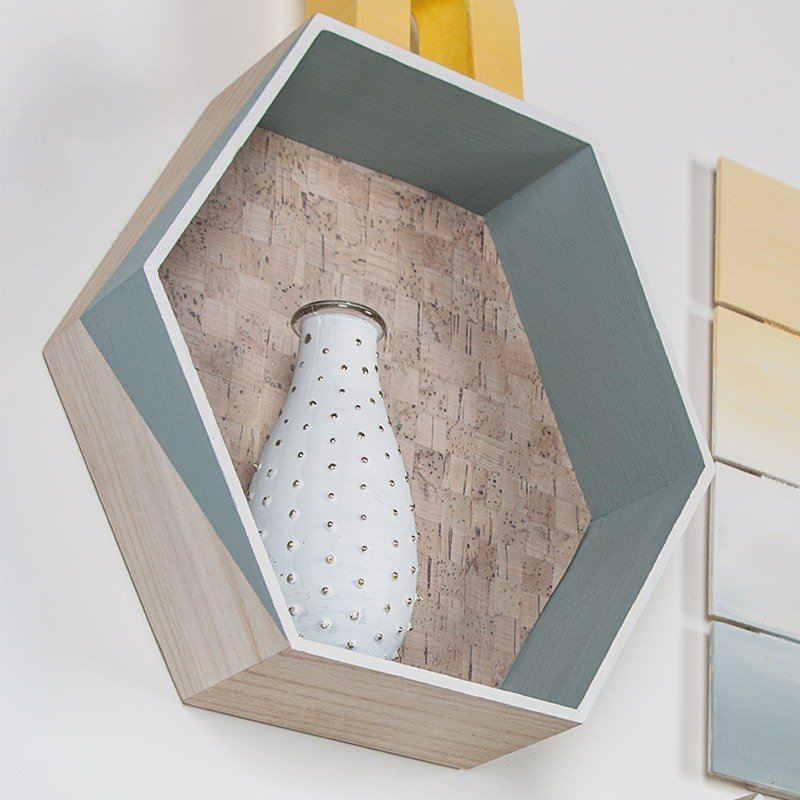 Wooden tray „Mosaic“ with cork