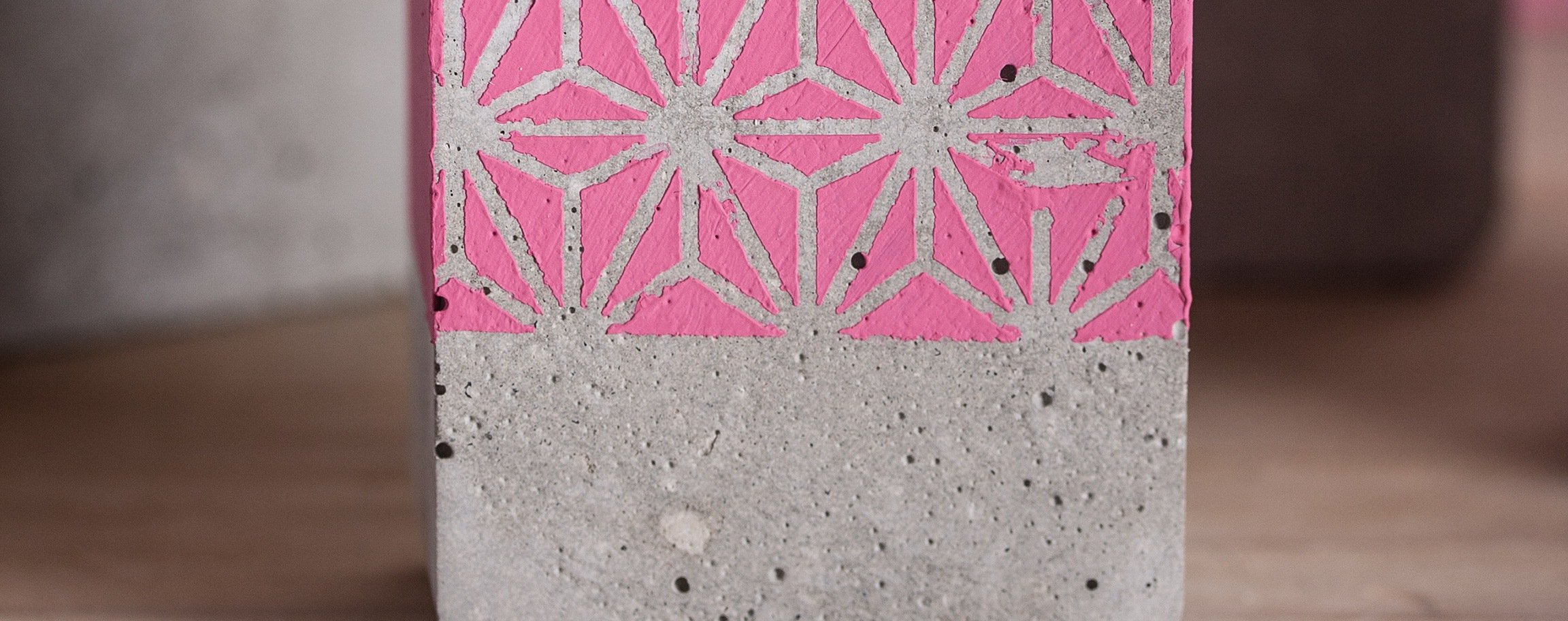 Small cement-house with pink Chalky Finish