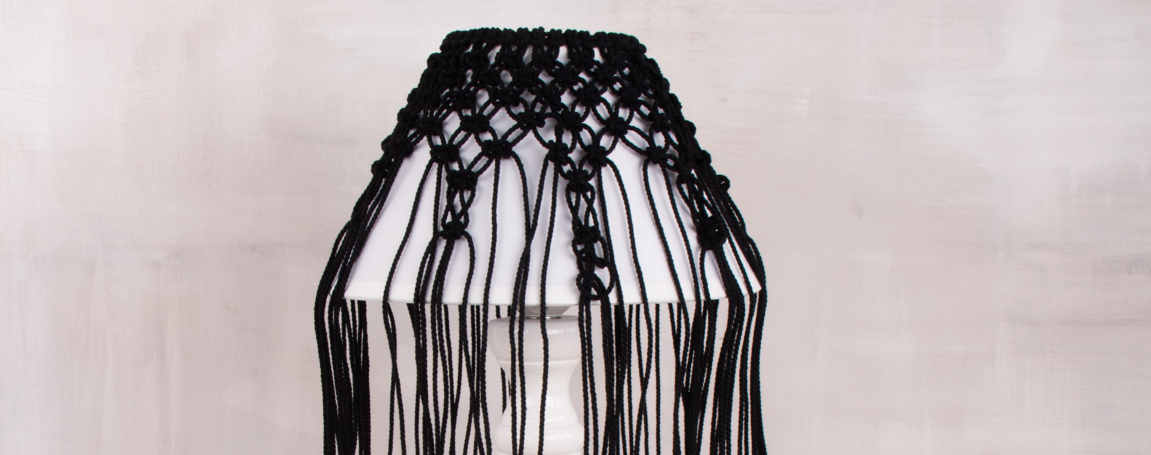 Macrame lamp