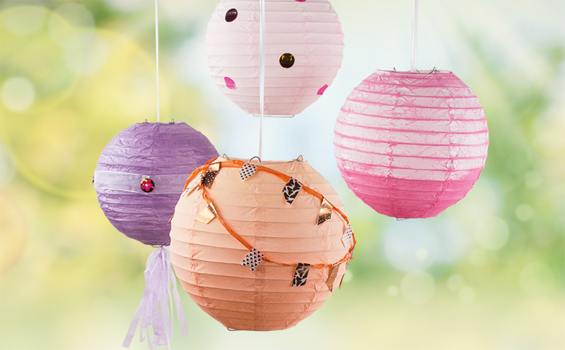 Papierlampion rosé mit Punkten