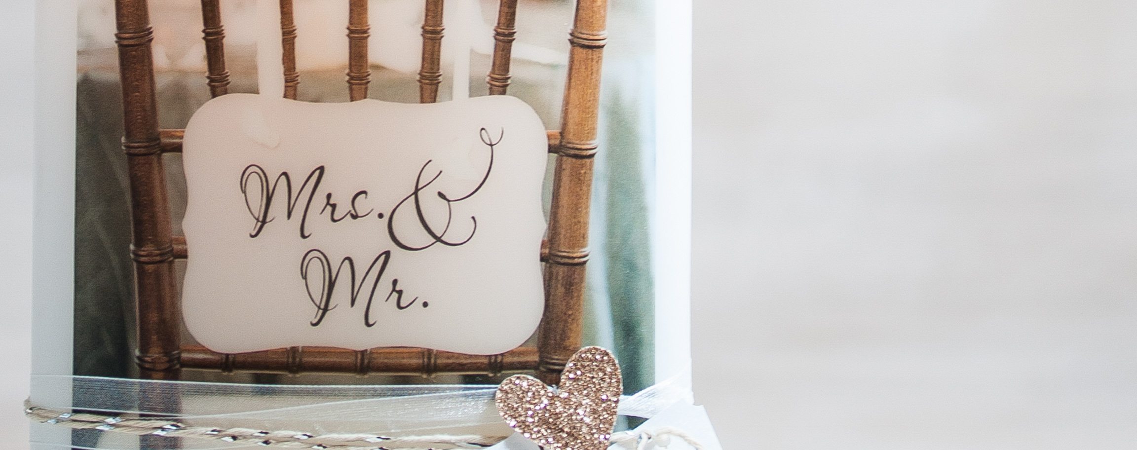 Oval wedding candle with transfer foil
