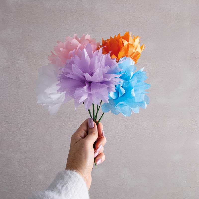 Blüten aus Seidenpapier