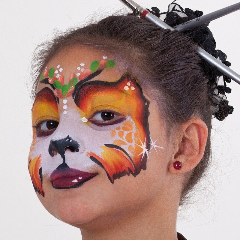 Paint fun Asia Cat