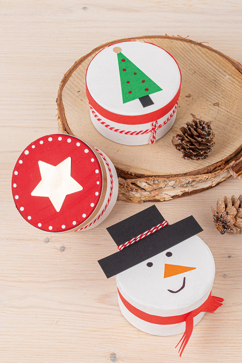 Christmas tin boxes