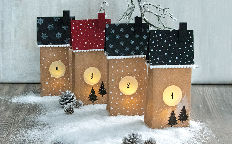 Weihnachtliche Papier-Häuschen