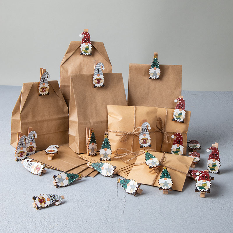 Wichtel-Adventskalender aus Papiertüten
