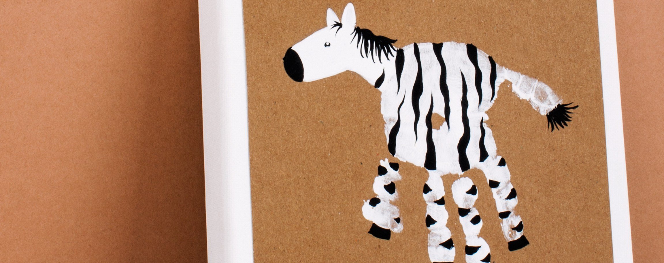 Zebra-Bild mit Fingerfarbe
